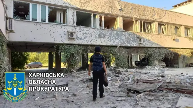 руїни