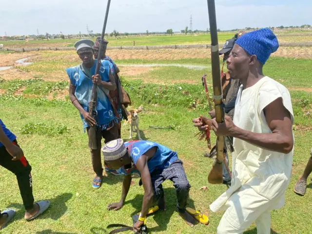 Di hunters no want make dia family go beg for meat on Salah day