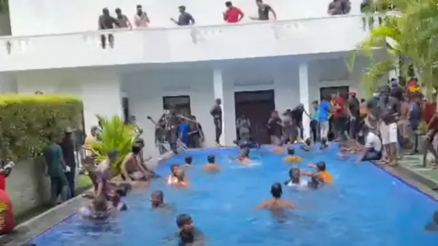 प्रदर्शनकारी