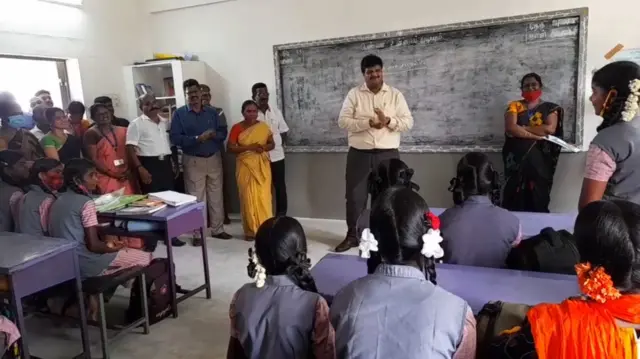 கரூர் ஆட்சியர்