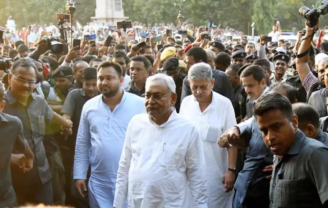 नीतीश कुमार