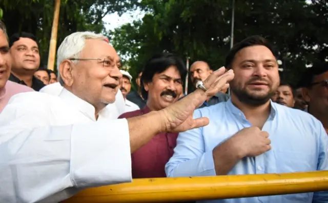 नीतीश कुमार और तेजस्वी यादव
