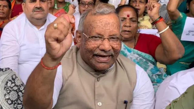 बिहार के पूर्व उप मुख्यमंत्री तारकिशोर प्रसाद
