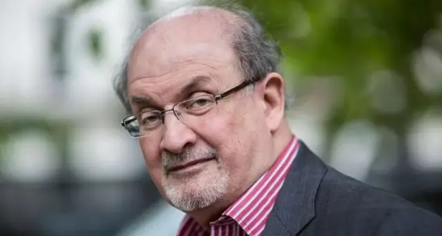 Onye na-ede akwụkwọ a ma ama bụ Salman Rushdie