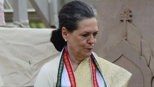 सोनिया गाँधी