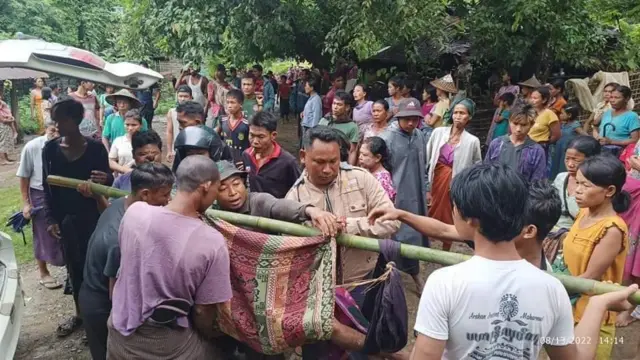 ရခိုင်မှာ မိုင်းပေါက်ကွဲမှုတွေဆက်ဖြစ်  ပုဏ္ဏားကျွန်းမြို့နယ်က လေးဦးဒဏ်ရာရ