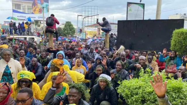 Lammiilee Keeniyaa Eeldooreetitti pireezidantii haaraa biyyattii ibsamuuf jiru eegaa jiran