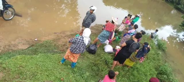 သထုံနဲ့ညောင်လေးပင်မှာ စစ်ရှောင်ဒုက္ခသည် တစ်သိန်းခွဲကျော်ပြီလို့ ကေအဲန်ယူ ပြော