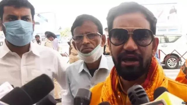 दिनेश लाल यादव