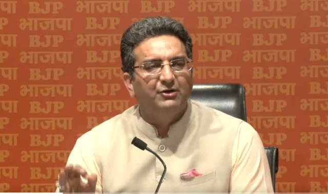 गौरव भाटिया