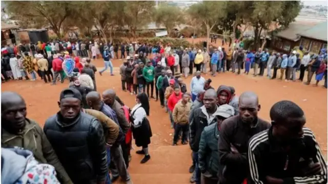 Wakenya waliojitokeza kupiga kura
