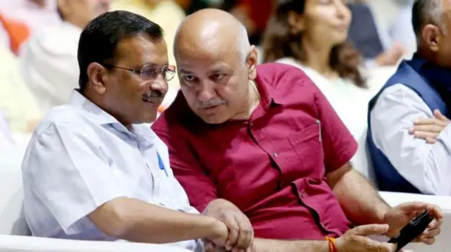 అరవింద్ కేజ్రీవాల్, మనీష్ సిసోడియా