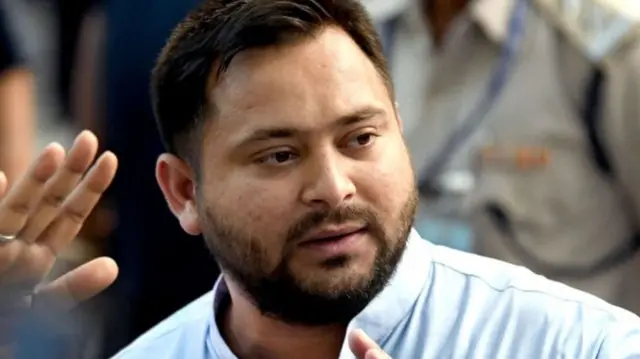 तेजस्वी यादव