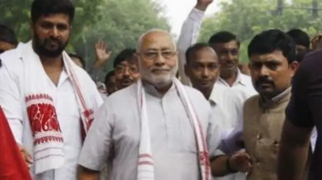 प्रह्लाद मोदी