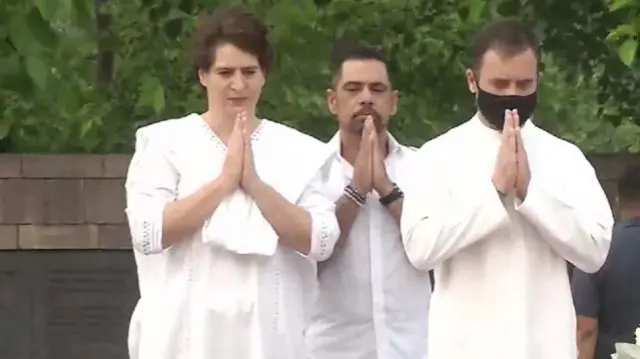 राजीव गांधी