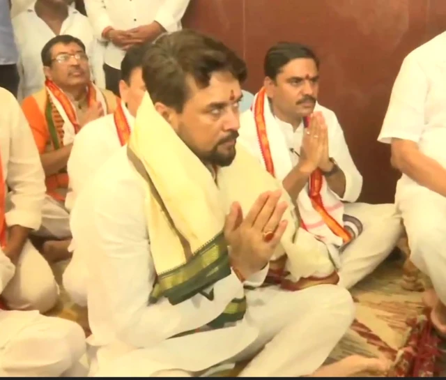 అనురాగ్ ఠాకూర్