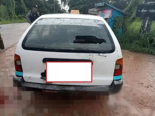 တဖက်မှာလည်း စစ်တပ်ရဲ့ ပစ်ခတ်မှုကြောင့် အရပ်သားပြည်သူ ၂၂၀၀ ကျော် သေဆုံးခဲ့
