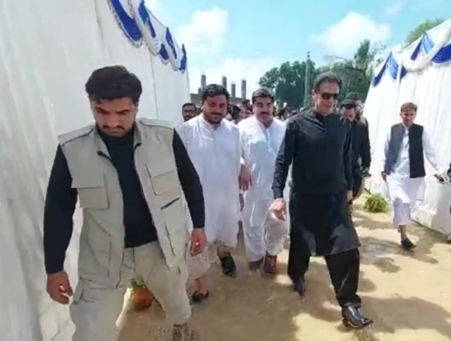 عمران خان