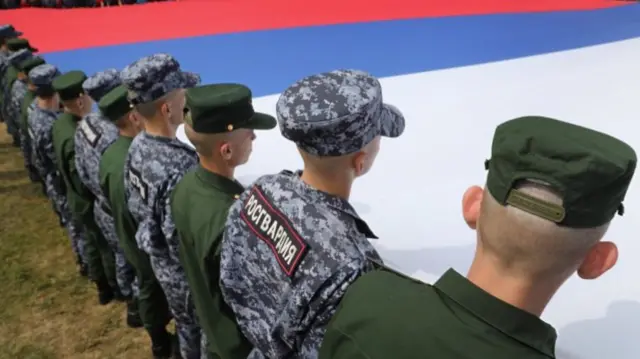 Солдаты