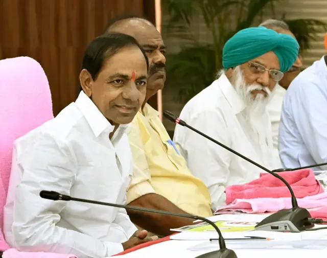 కేసీఆర్