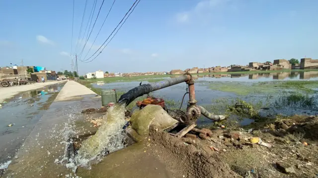 لاڑکانہ