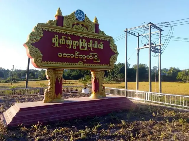 စစ်ကောင်စီဘက်က ဖမ်းဆီးခဲ့သူတွေထဲမှာ အရပ်သားအများစုပါနေပြီး အဲဒီထဲက ၅၀ လောက်လည်း ဥပဒေပုဒ်မ အမျိုးမျိုးနဲ့ တရားစွဲဆိုခံနေရ