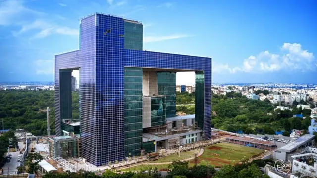 తెలంగాణ పోలీసు కమాండ్ కంట్రోల్ రూమ్