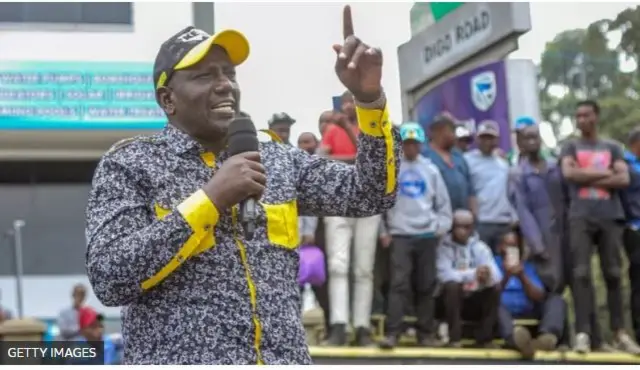 Naibu wa rais William Ruto akifanya kampeni Nairobi