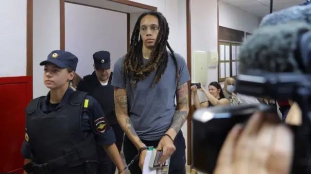 Brittney Griner: US na-agwa Russia ka ha nabata nkwekọrịta ịtọhapụ ọgbaa bọọlụ nkata amaama