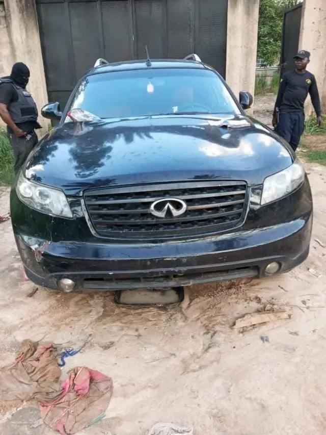 Ogige ndị unknown gunmen