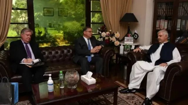 पाकिस्तान