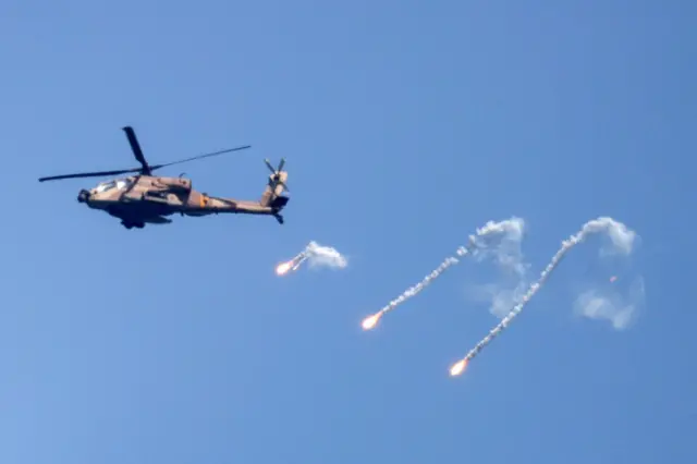 مصدر أمني مصري يقول إن إسرائيل وافقت على مقترح الهدنة في غزة بعد ثلاثة ايام من القصف الكثيف