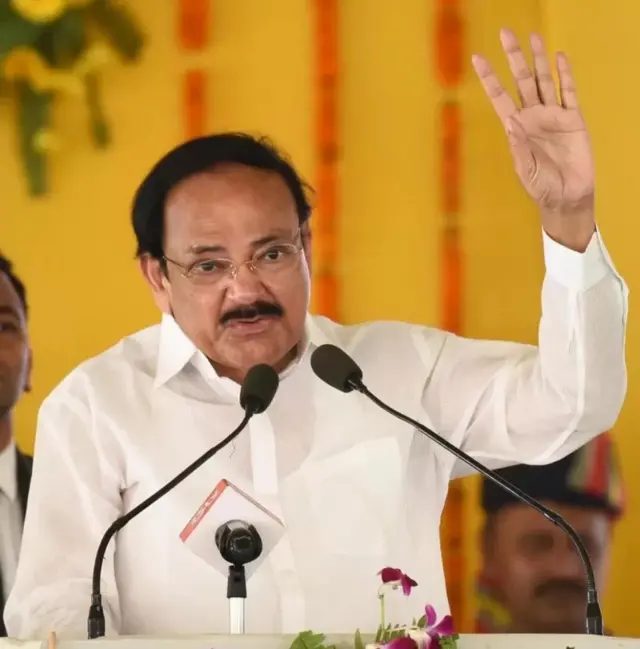 వెంకయ్య నాయుడు
