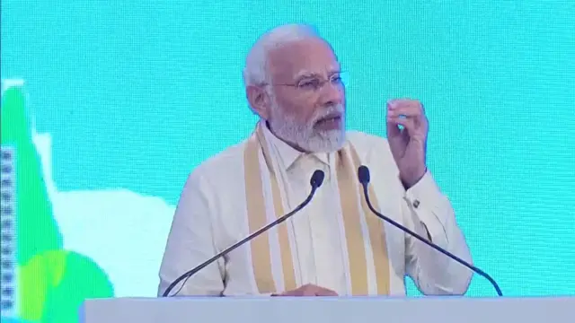 नरेंद्र मोदी