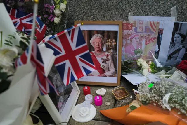Kraliçe 2. Elizabeth
