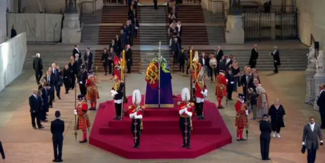 Queen's coffin