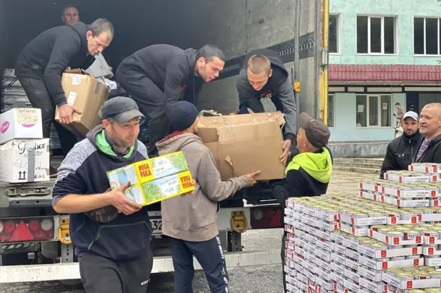 Гуманитарная помощь в Харьковской области