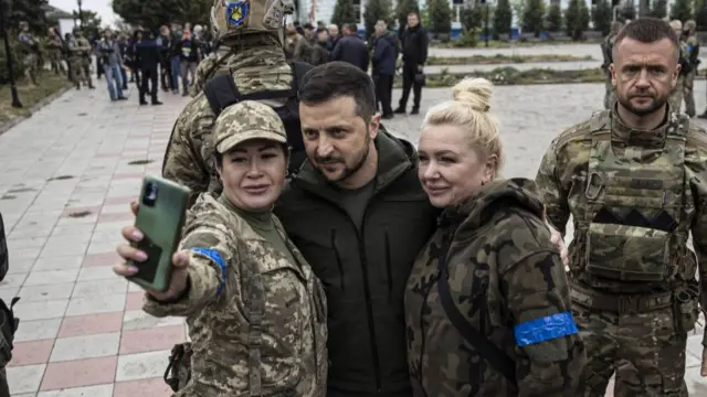 Владимир Зеленский в Изюме