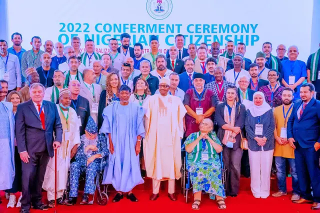 Presido tell dem to be good citizens of di kontri to enjoy all di rights and privileges wey dem don get