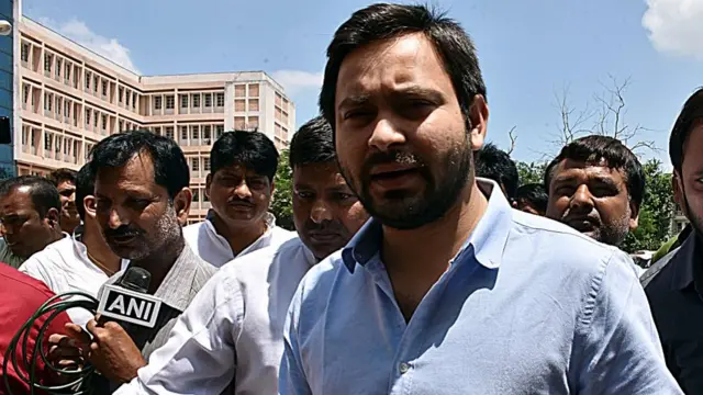 तेजस्वी यादव