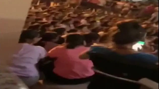 యూనివర్సిటీ