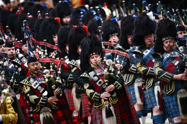 جنازة الملكة إليزابيث الثانية: موكب آخر لتشييع جثمان الملكة الراحلة