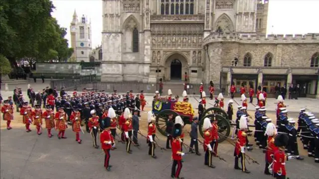 শোকযাত্রা