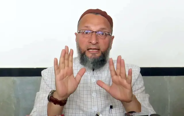 असदुद्दीन ओवैसी