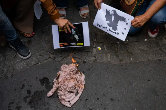 प्रदर्शन