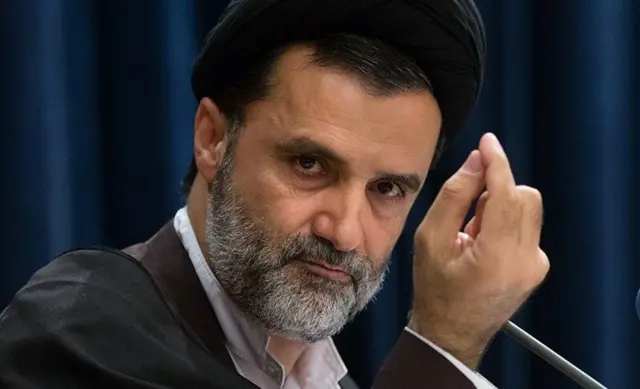 محمود نبویان