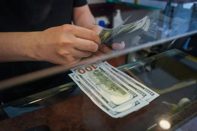 dolar