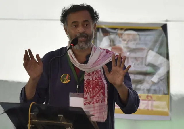 योगेंद्र यादव