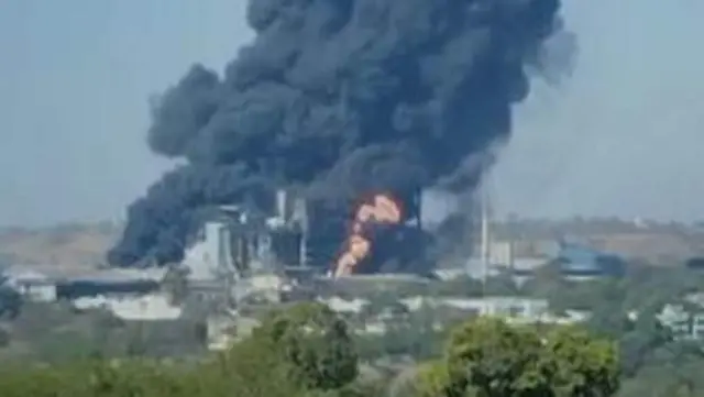 શોલાપુરમાં ફટાકડાની ફેકટરીમાં આગ