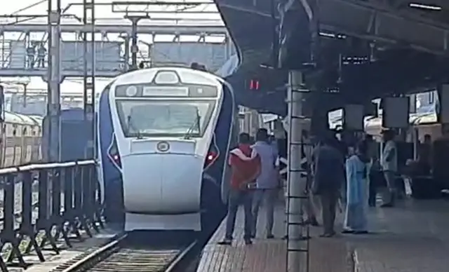 వందే భారత్ రైలు